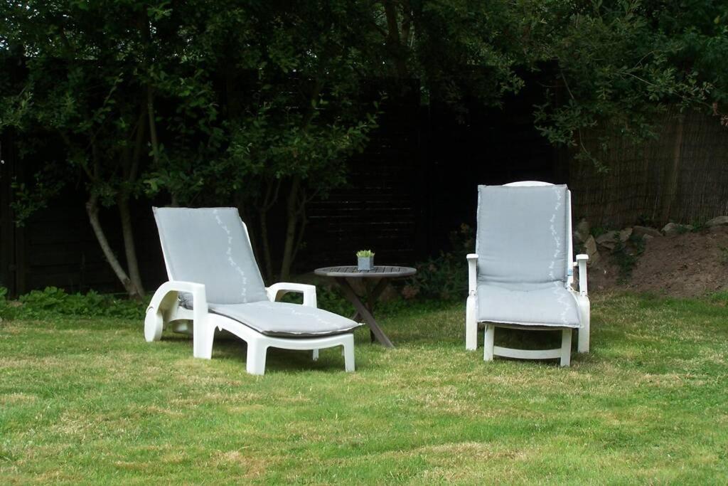 Maison avec jardin clos. Animaux acceptés - Wifi - Proche plages de la Trinité sur Mer et Carnac Esterno foto