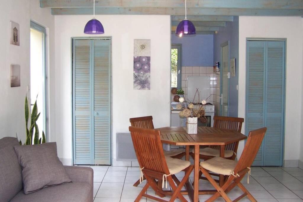 Maison avec jardin clos. Animaux acceptés - Wifi - Proche plages de la Trinité sur Mer et Carnac Esterno foto